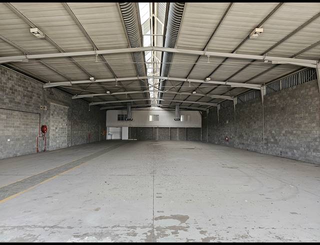 994M² FACTORY TO LET IN KYA SANDS